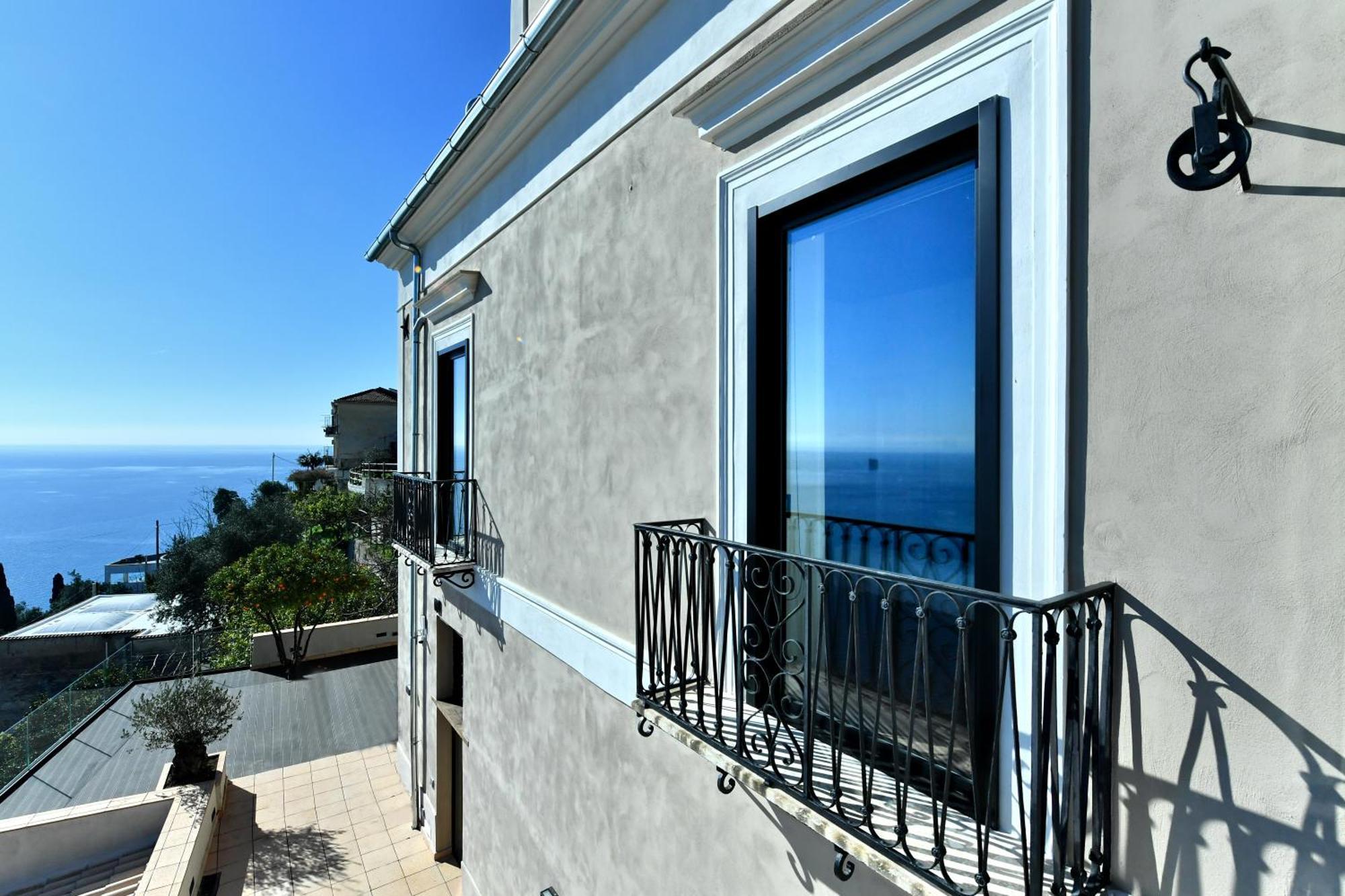 In Costa Relais & Luxury Suites Vietri Extérieur photo