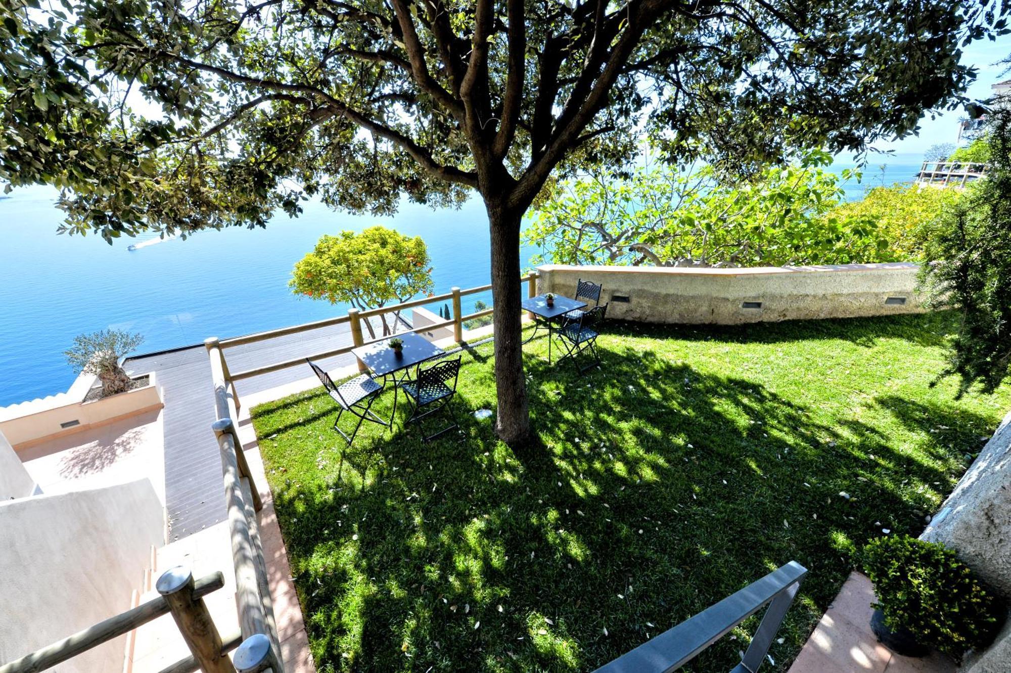 In Costa Relais & Luxury Suites Vietri Extérieur photo