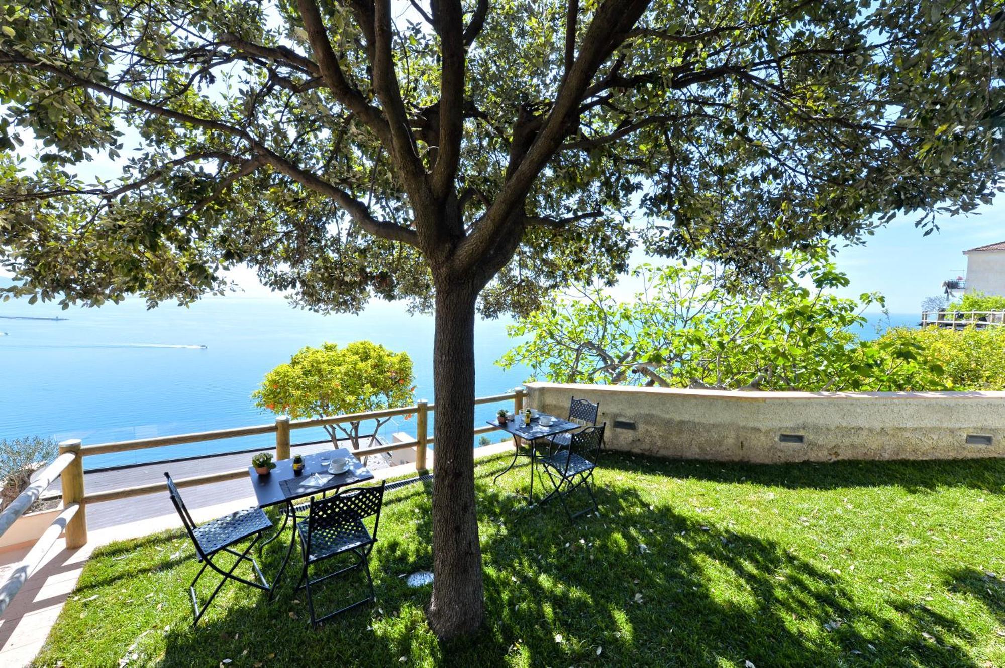 In Costa Relais & Luxury Suites Vietri Extérieur photo